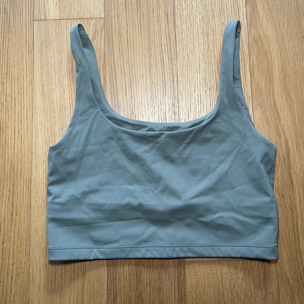 All Access Sage Green Tempo Cropped Top Sz M